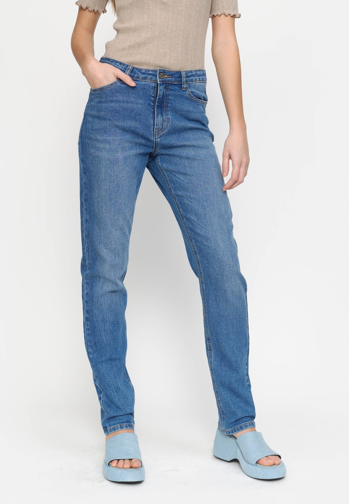 Soft Rebels  SRWilla Straight Jeans Jeans 581 Medium Blue Denim